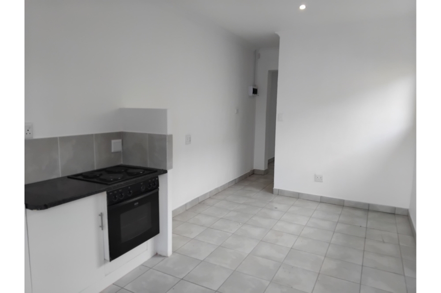 4 Bedroom Property for Sale in Zeekoevlei Western Cape